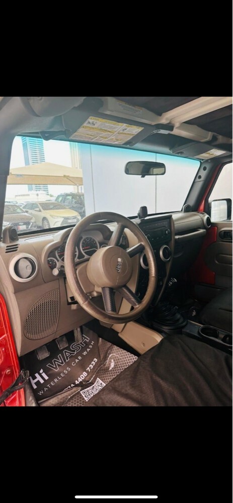 Jeep Wrangler Sahara - 6