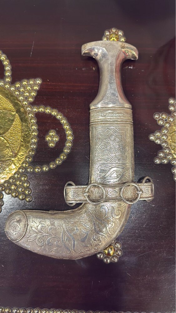 Yemeni silver dagger - 1
