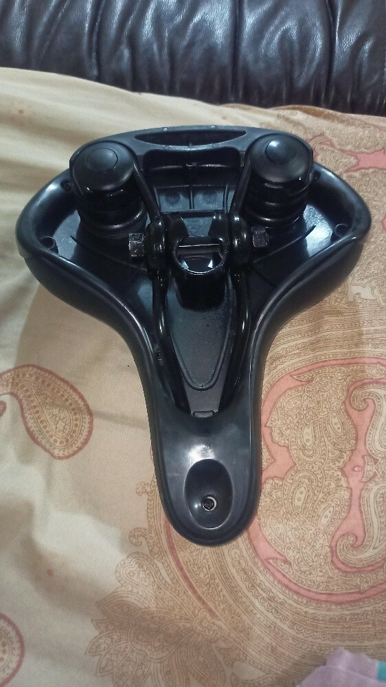 Hummer Bicycle Seat - 5