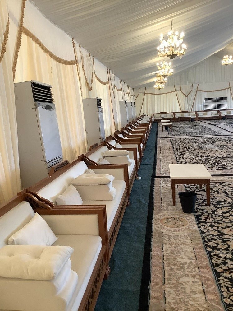 خيام عزاء ملكية - 3