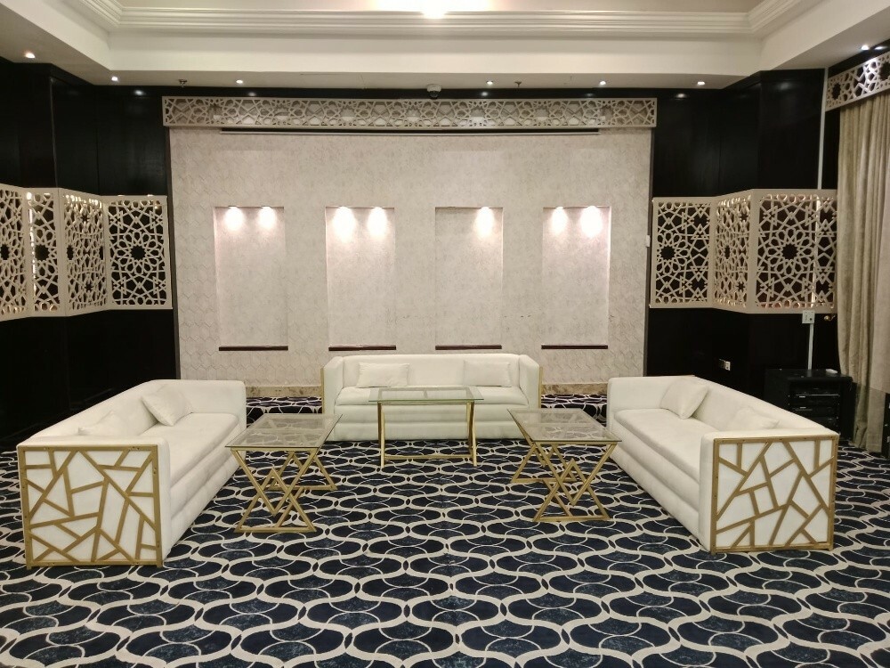 تأجير كرسي مع طاولات - 4