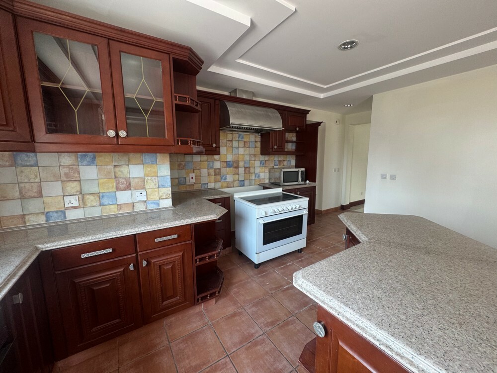 Compound Villa For Rent   - 7