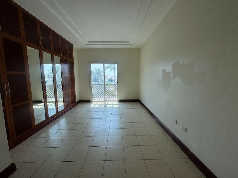Family villa in compound for rent - 19