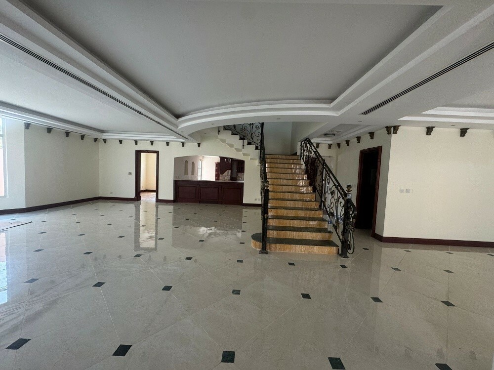 Family villa in compound for rent - 8