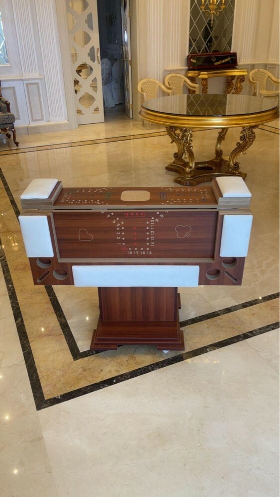 طاولة بالوت تتصفط  - 1