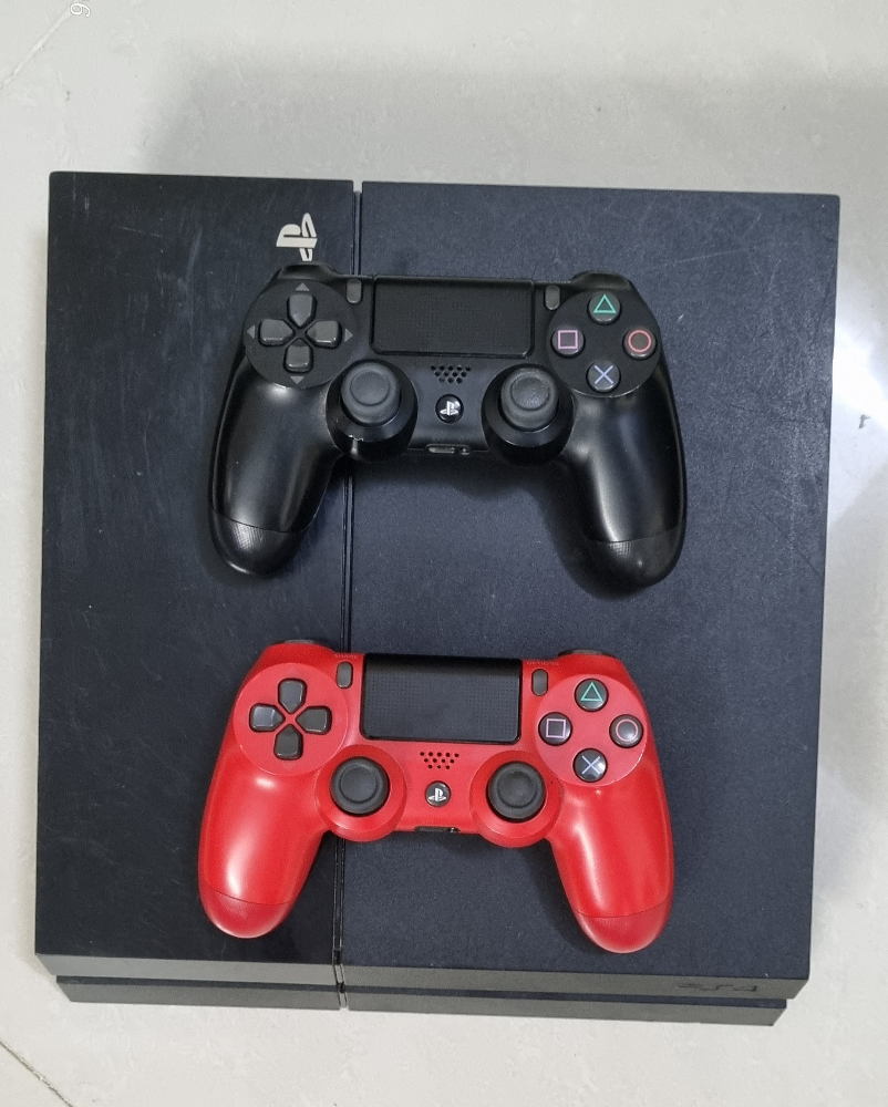PS4 WITH ALL GAMES AS SHOWN - 2