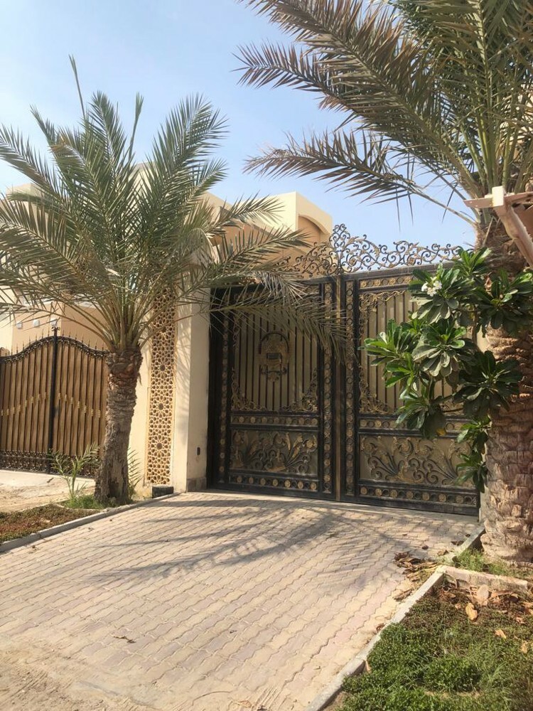 فيلا للبيع عين خالد مفروشة موقع م - 2