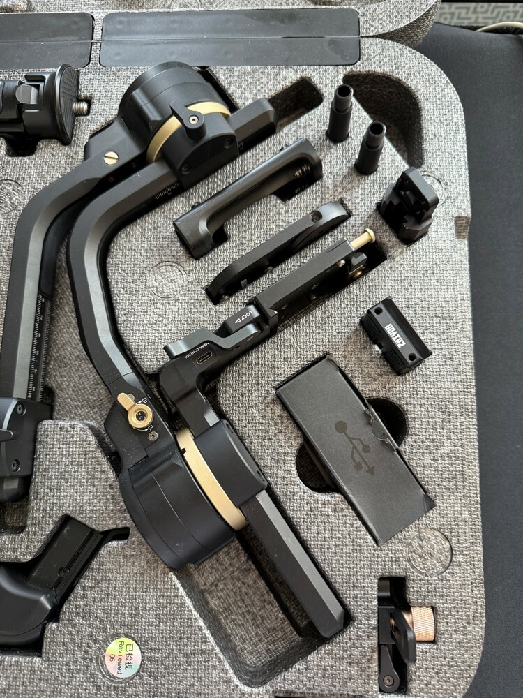 zihyun tech crane 3 gimbal  - 3