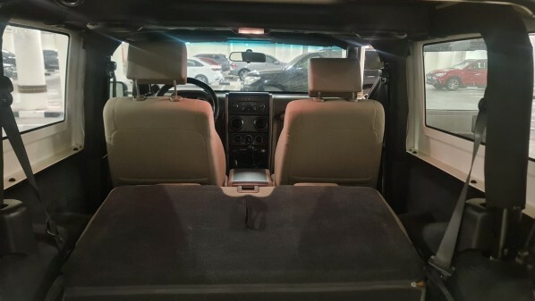 Jeep Wrangler 2010 Manual gear - 8