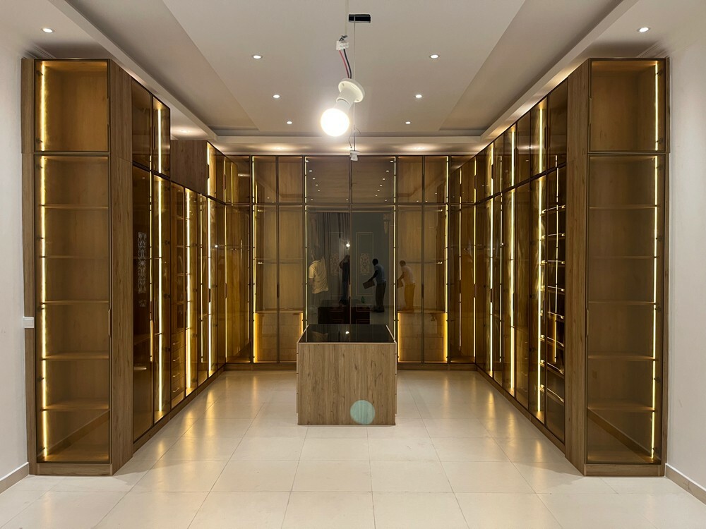 مدير مصنع اخشاب - 1