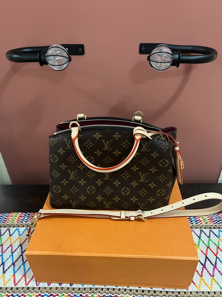 Louis Vuitton pitit palais  - 2