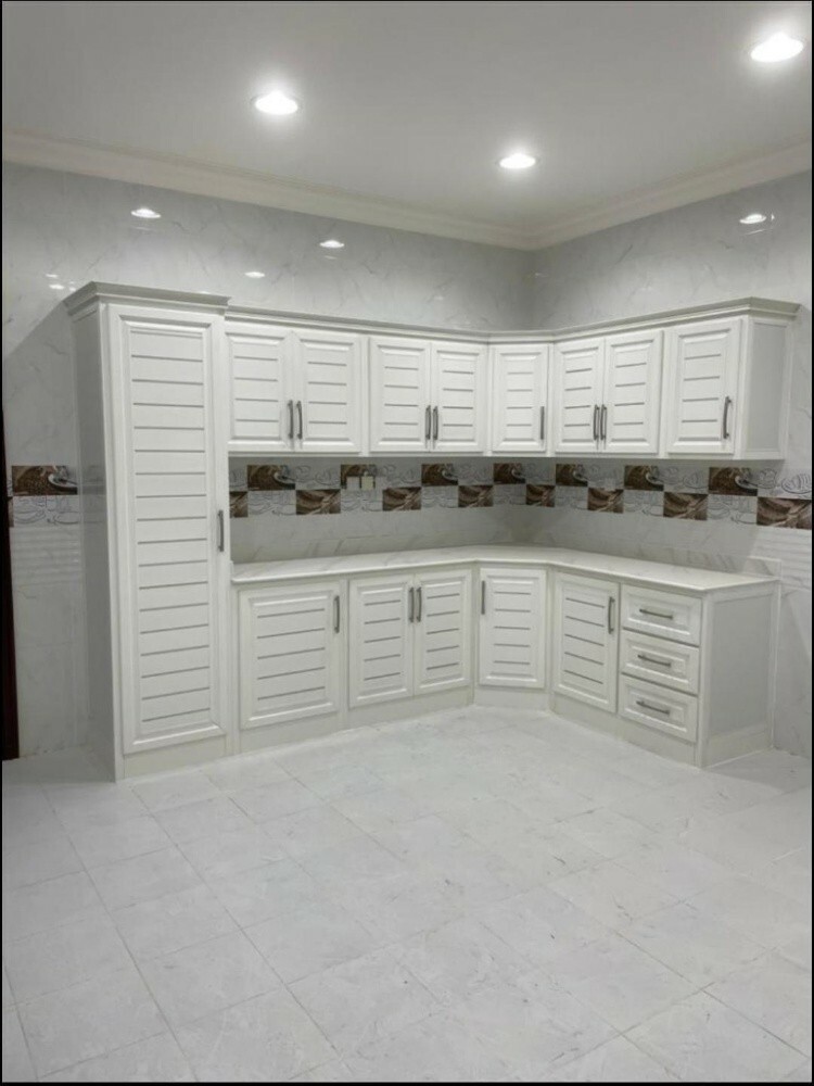 room kitchen toilet - 10