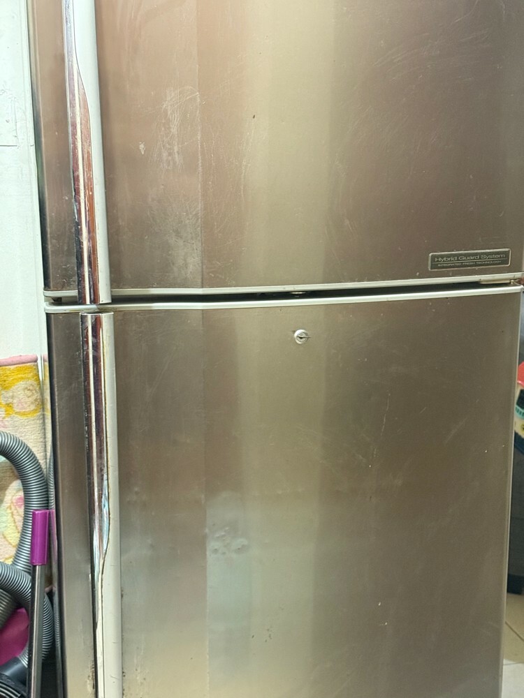 refrigerator  - 1