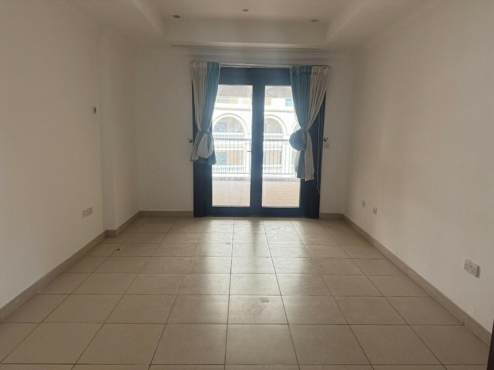 Big 1bhk for rent in the pearl - 13