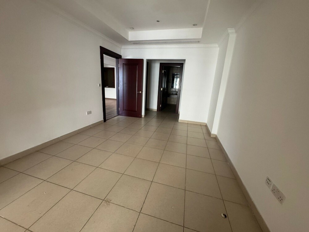 Big 1bhk for rent in the pearl - 2