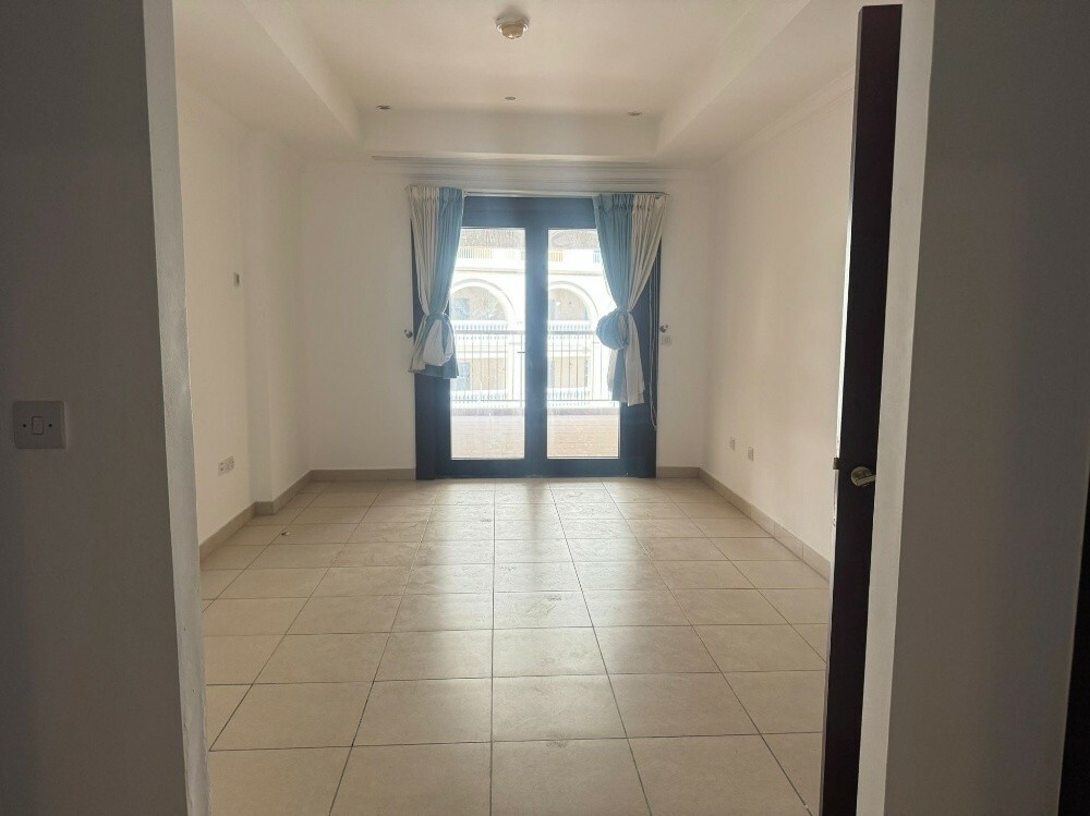 Big 1bhk for rent in the pearl - 14