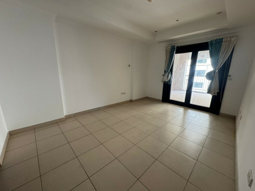 Big 1bhk for rent in the pearl - 1