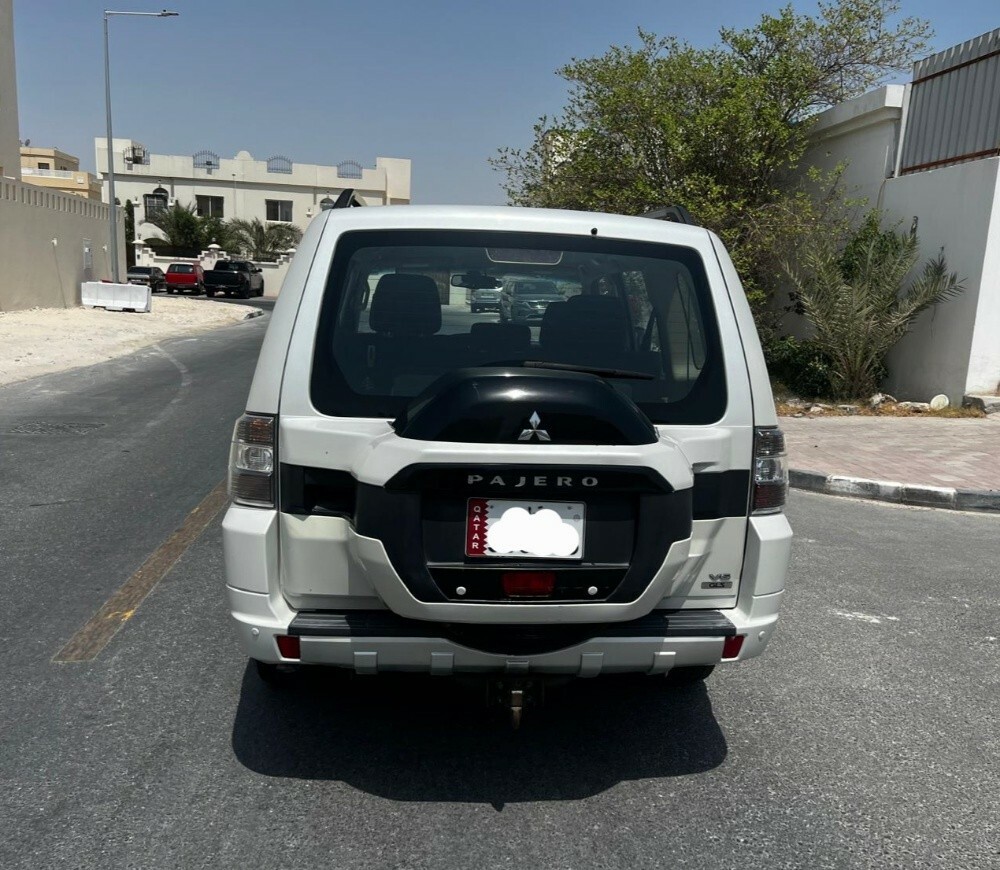 متسوبيشي باجيرو - 6