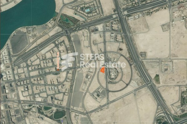 أرض متعددة الاستخدامات للبيع - 12