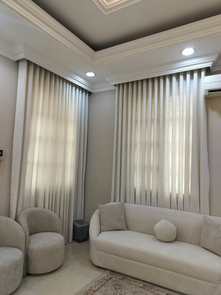 Furniture & decor company - 7