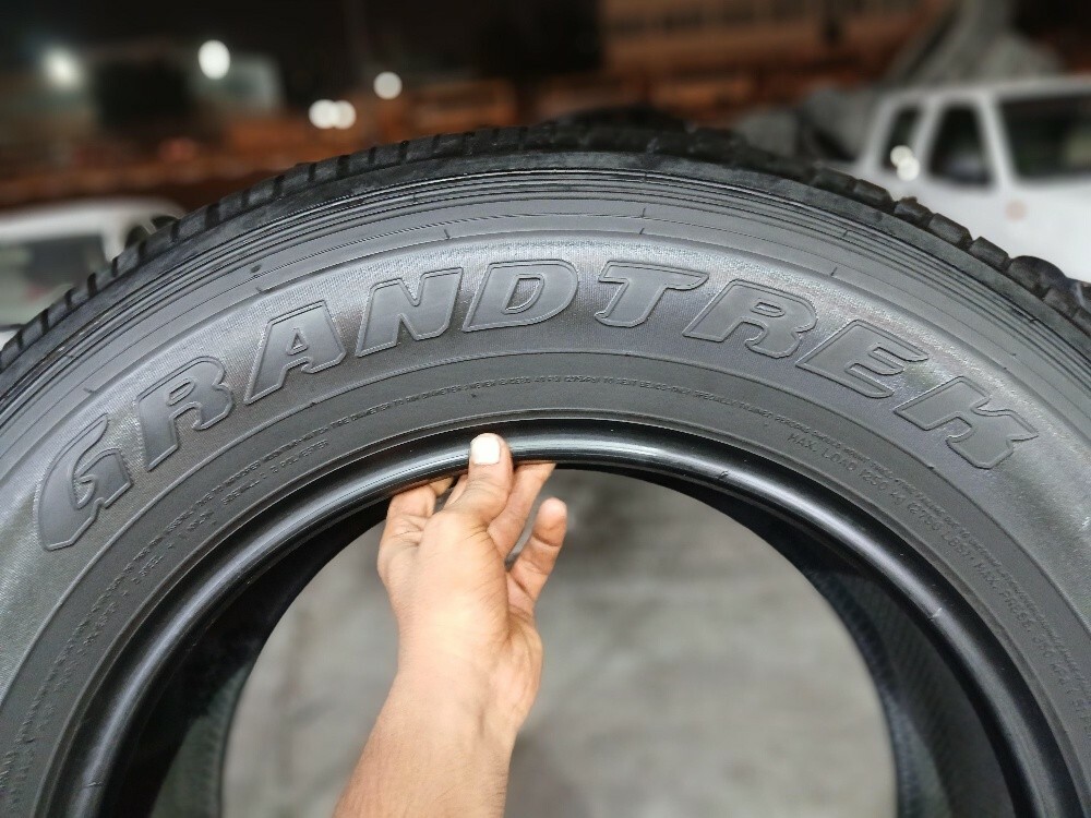 265/70/R18.Dunlop brand - 5