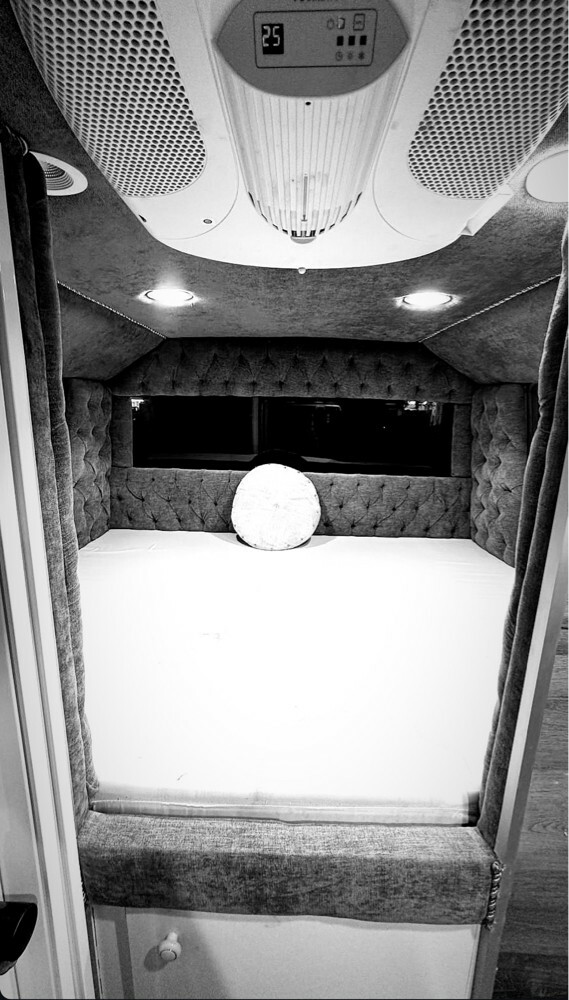 Caravan Motorhome For Sale - 6
