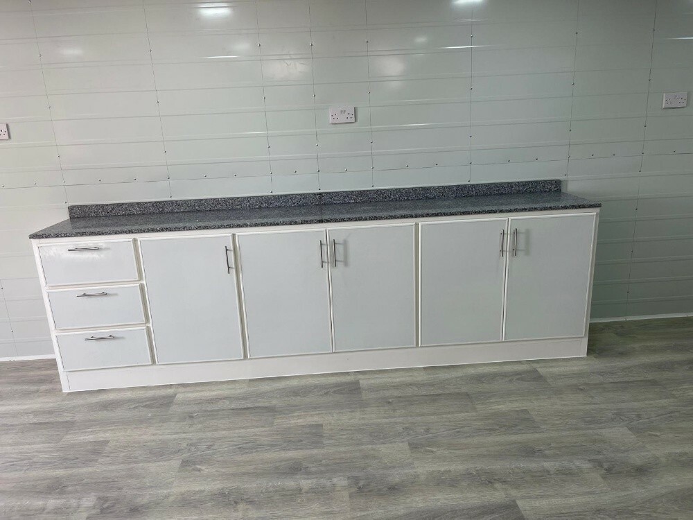 room kitchen toilet - 9