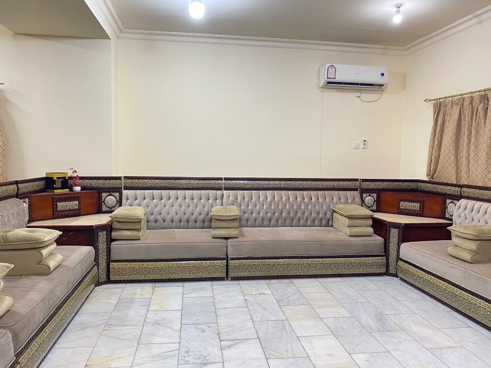 majlis / sofa set for sale - 3