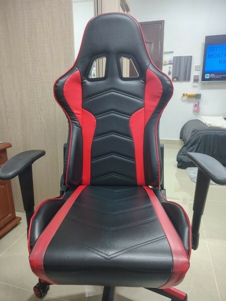 Gaming Chair - 1