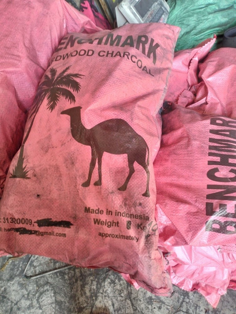 Firewood and charcoal. - 1