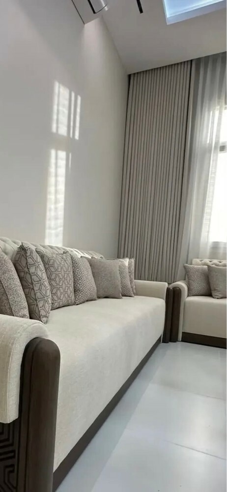 Sofa - 6