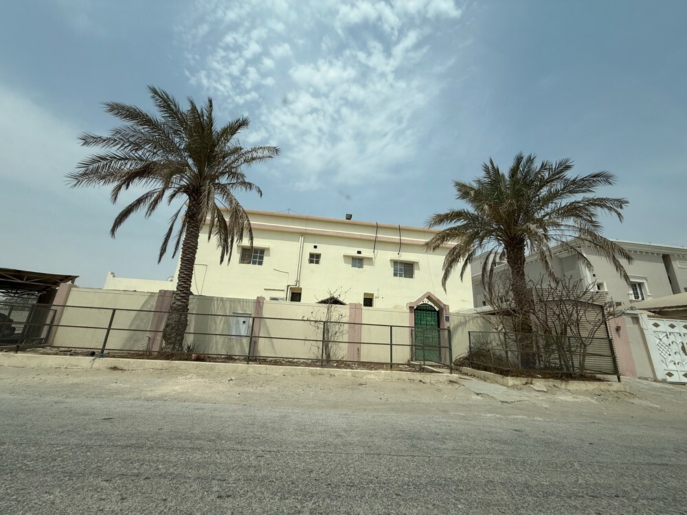 فيلا للبيع ابو سدرة على 3 شوارع  - 1