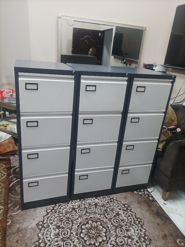 دولاب (2 باب) جديد - 10