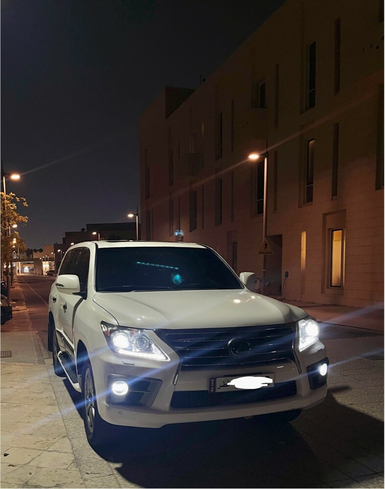 lexus lx570s - 6