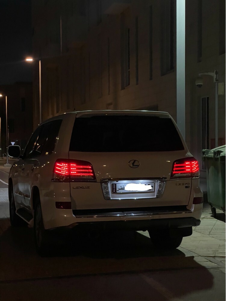 lexus lx570s - 3