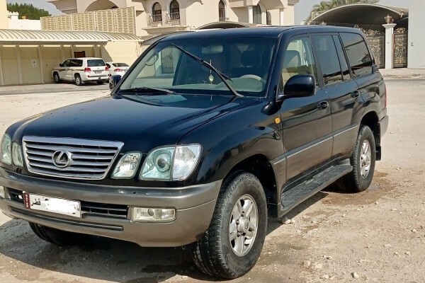Lexus LX470 - 2