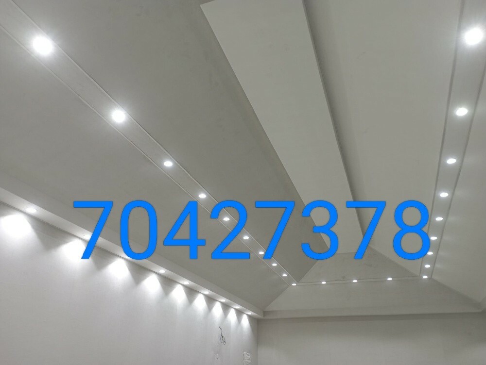 70427378 - 22