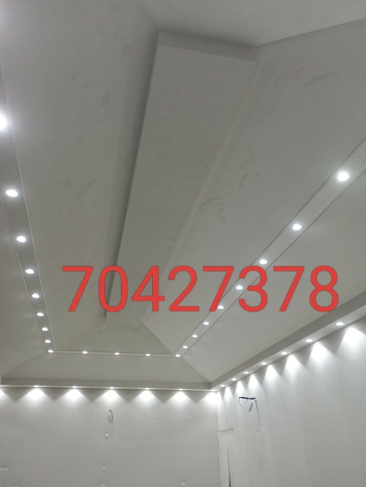 70427378 - 23