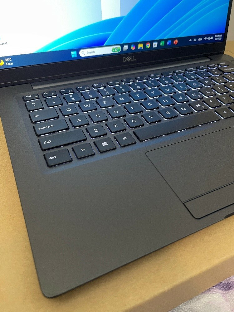 Dell latitude E7400 corei7-8 gen. - 4