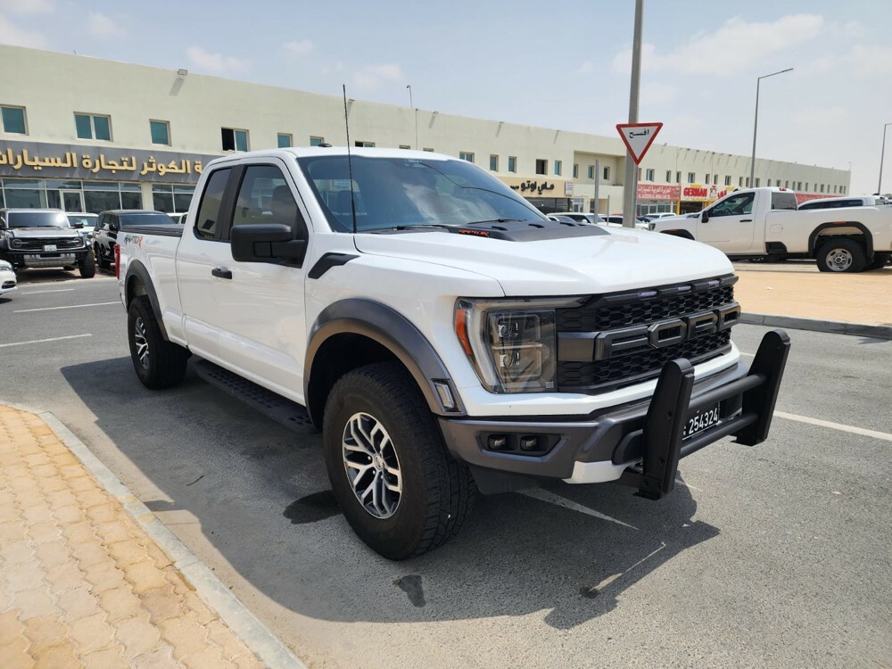 Ford Raptor 2022 white  - 7
