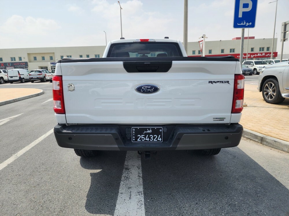 Ford Raptor 2022 white  - 2