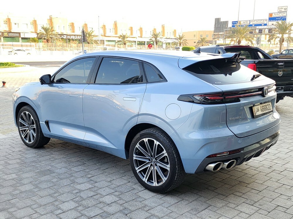 2024changan UNI -k — photo 5 for sale in Qatar