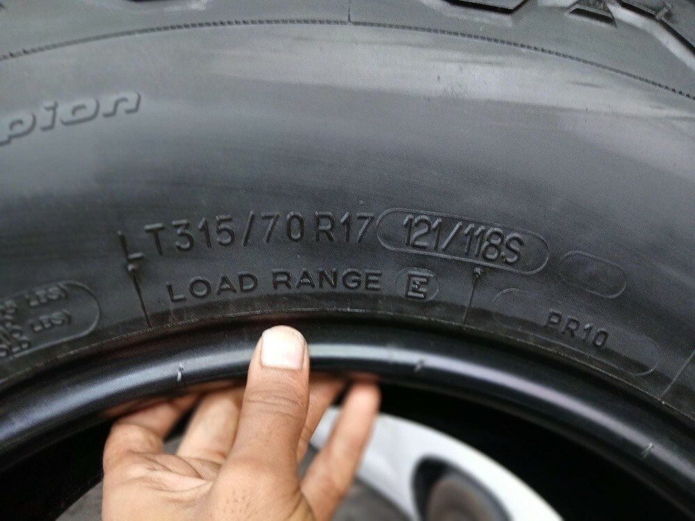 315/70/R17.Bfgoodrich Brand - 4