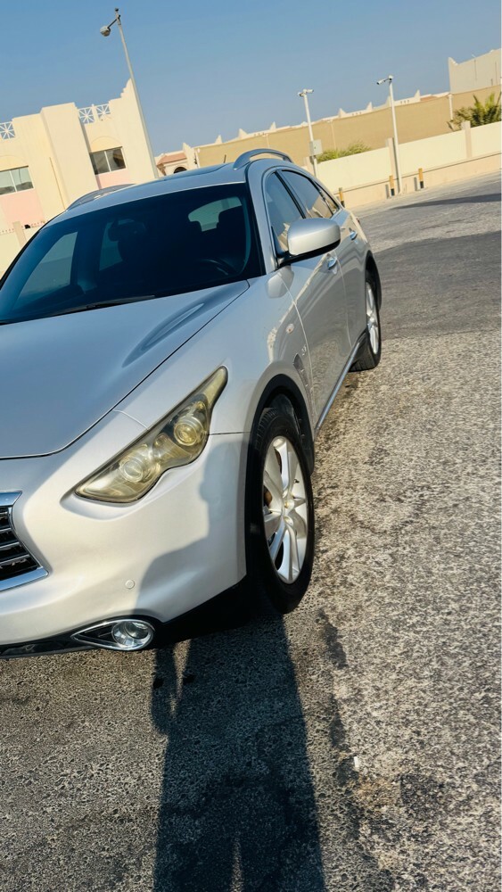 إنفينيتي كيو اكس ٧٠ - 2