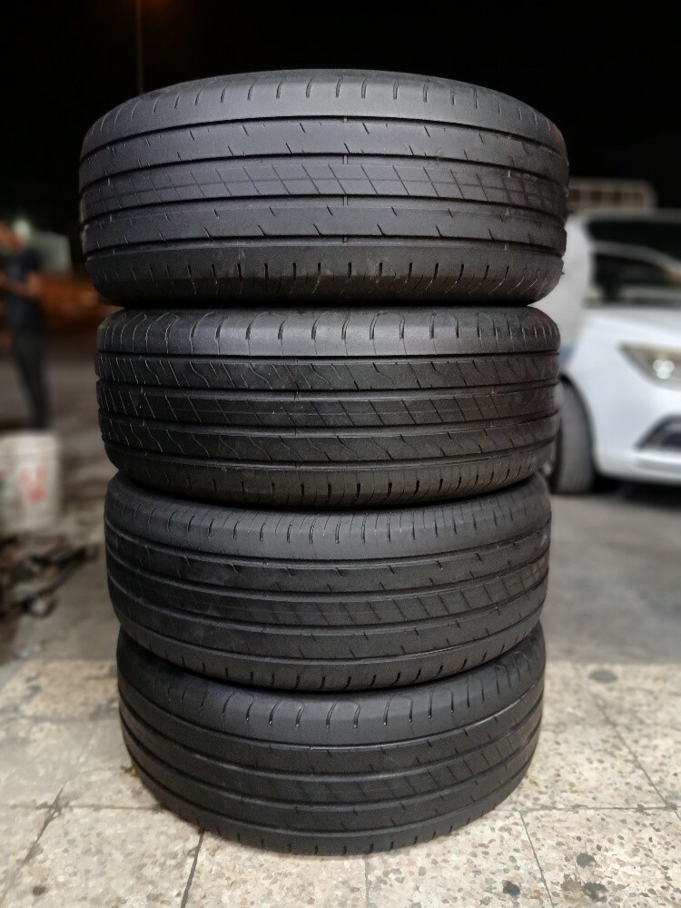 285/65/R17.Goodyear Brand. - 2