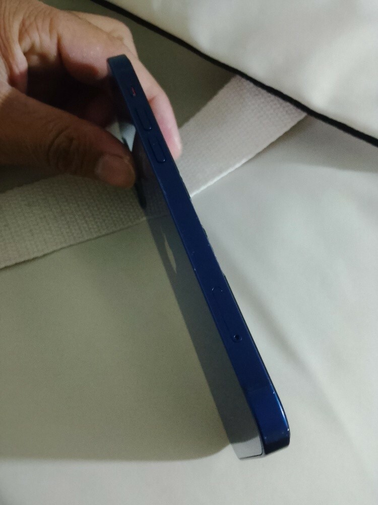 I phone 12 - 3