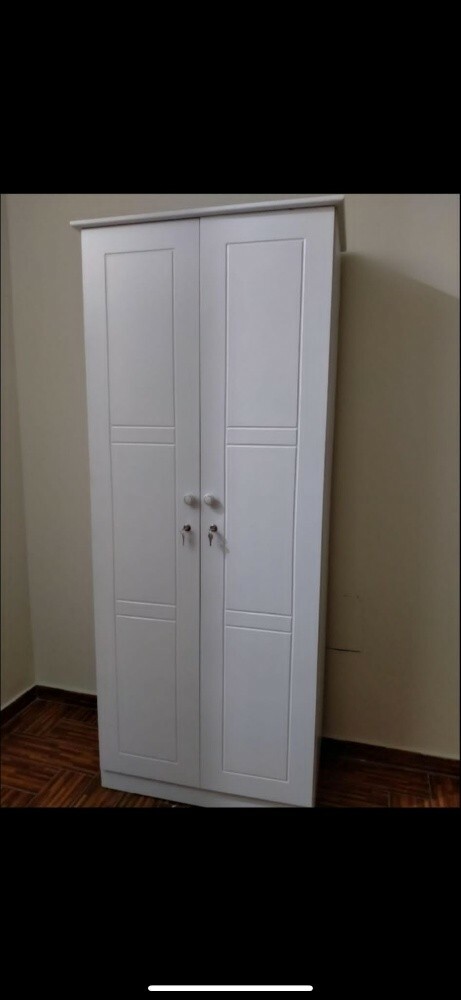 Cabinet - 18