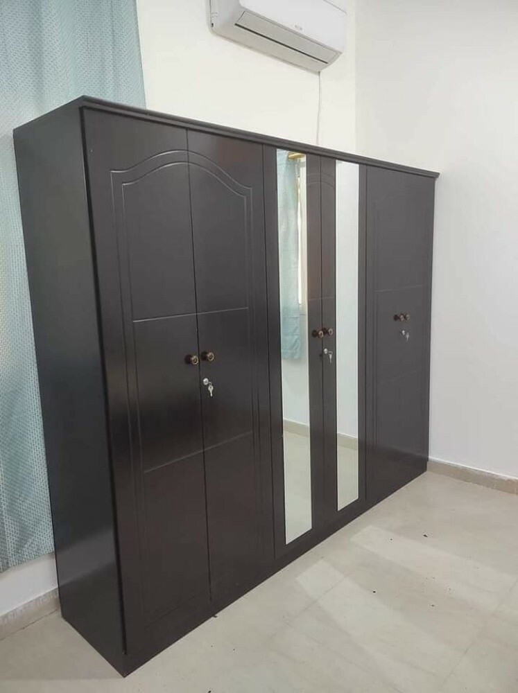 Cabinet - 23