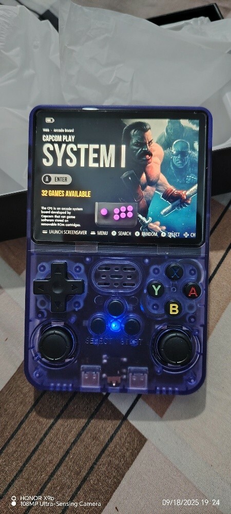 Game Console - R36S - 2