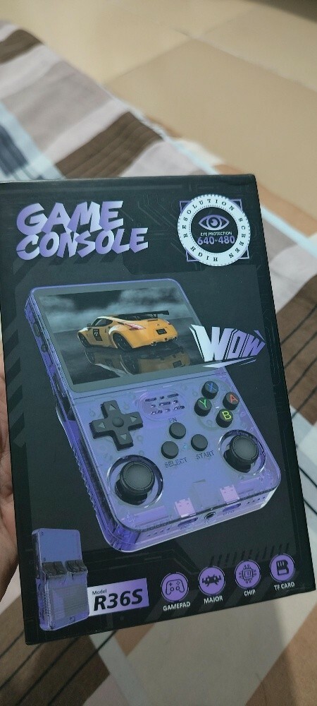 Game Console - R36S - 1